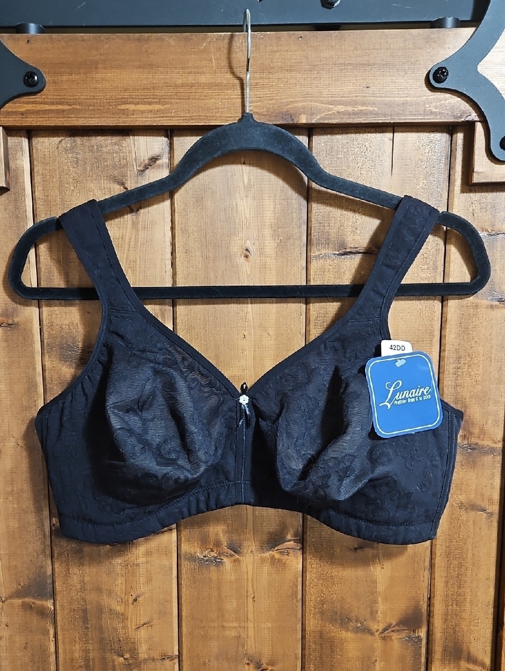 Lunaire Versailles Seamless Wire-Free Bra (Style 13214) in Black 42DD